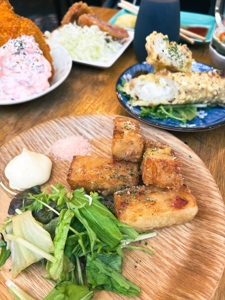 沖縄市　居酒屋　でんすけ商店