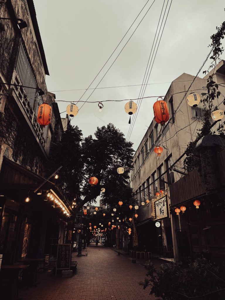 沖縄市 パルミラ夜市