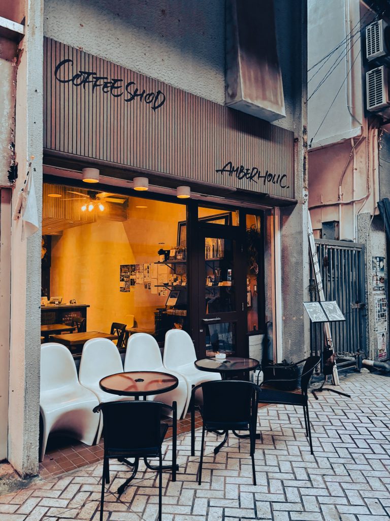沖縄市 カフェ アンバーホリック